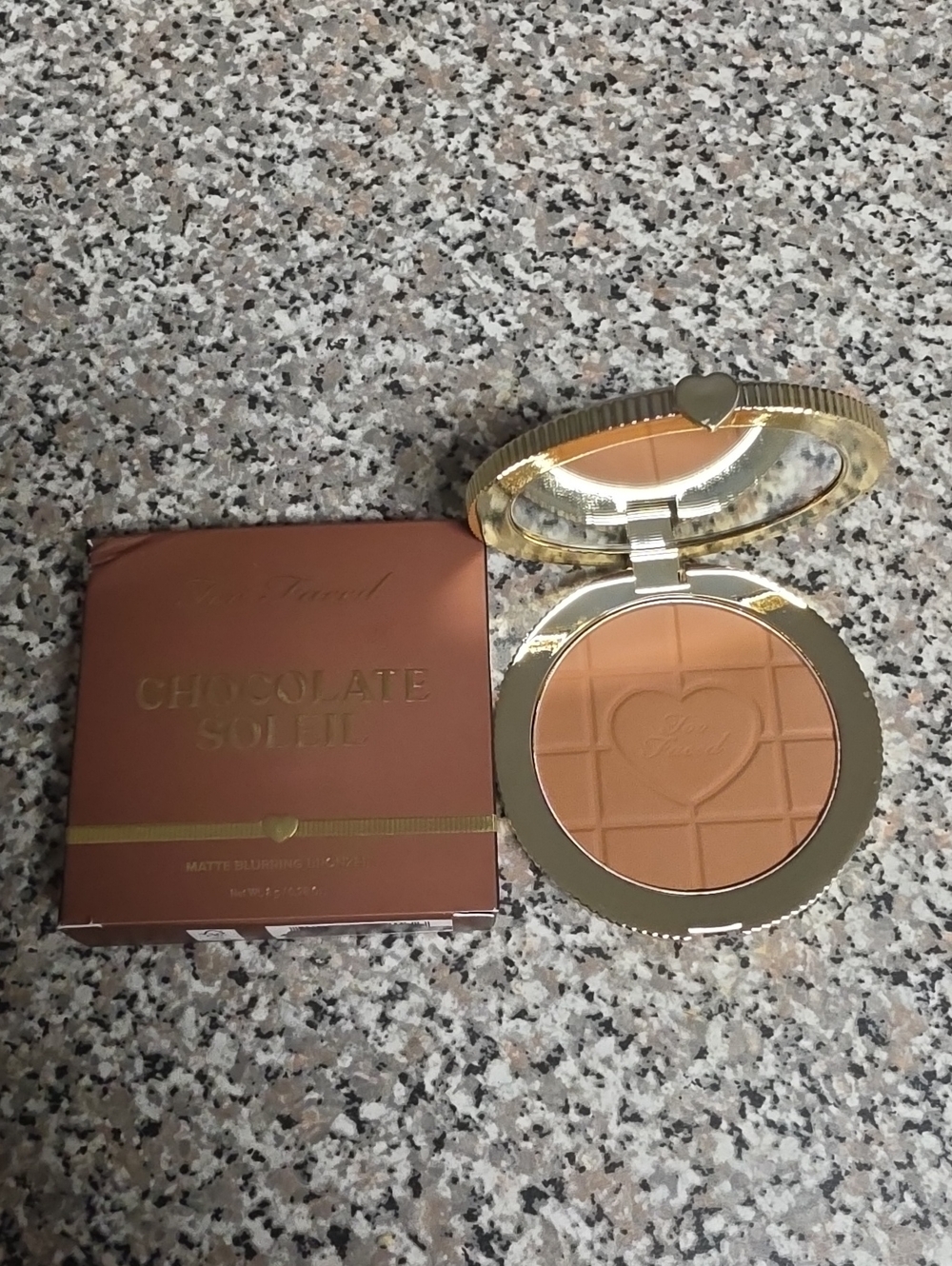 NWT Too Faced Chocolate Soleil Matte Blurring Bronzer